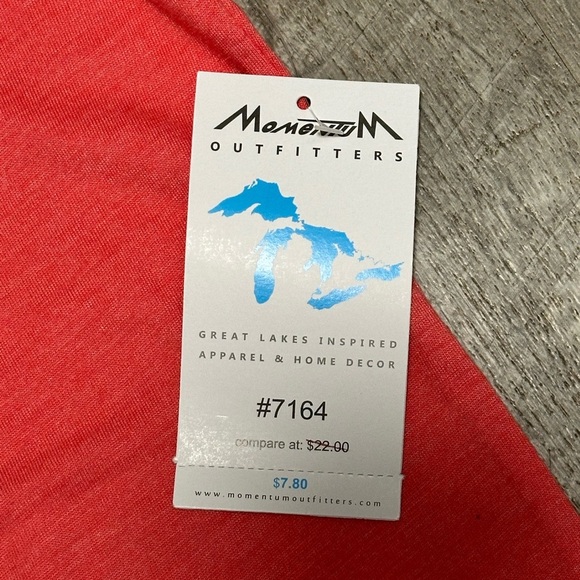 Boys Girls Unisex Michigan Great Lakes Youth Small Crewneck T-Shirt Coral NWT - Picture 6 of 7